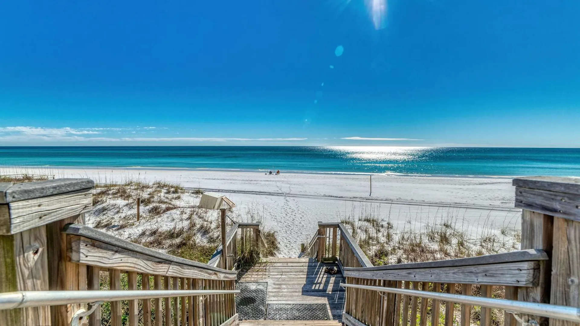 Beach House Condominiums B502 - Beachfront With Pool, Wifi, & Beach Service Destin